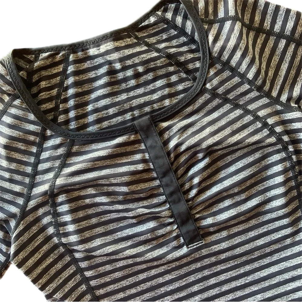 Like New! Lululemon Athletica Run Sport Henley Black and Heathered Gray Striped